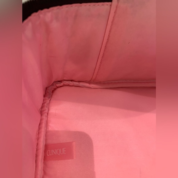 Clinique travel set new without tag - Picture 6 of 7